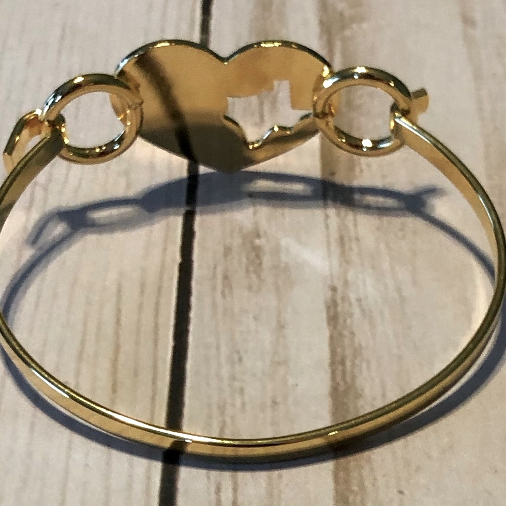 Fashion Jewelry Heart Texas Bracelet - Picture 5 of 7